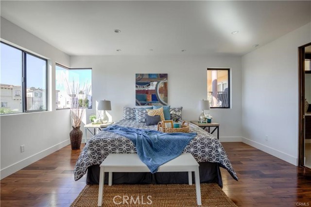 438 Hermosa Avenue, Hermosa Beach, California 90254, 4 Bedrooms Bedrooms, ,3 BathroomsBathrooms,Residential,Sold,Hermosa,PV18010706