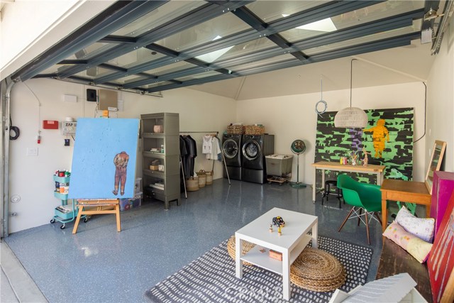 3528 Poinsettia Avenue, Manhattan Beach, California 90266, 3 Bedrooms Bedrooms, ,2 BathroomsBathrooms,Residential,Sold,Poinsettia,SB18281926