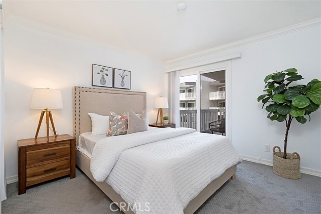 650 The Village, Redondo Beach, California 90277, 1 Bedroom Bedrooms, ,1 BathroomBathrooms,Residential,Sold,The Village,OC21048054