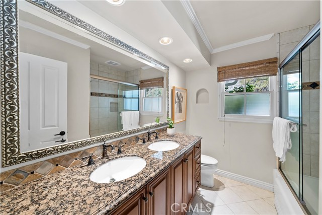 14 Ranchview Road, Rolling Hills Estates, California 90274, 4 Bedrooms Bedrooms, ,3 BathroomsBathrooms,Residential,Sold,Ranchview,SB21085566