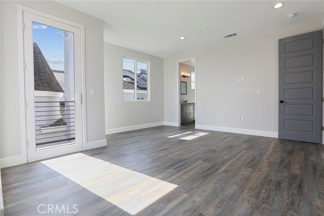 2215 Robinson Street, Redondo Beach, California 90278, 4 Bedrooms Bedrooms, ,4 BathroomsBathrooms,Residential,Sold,Robinson,SB20091863