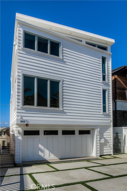 1819 Monterey Boulevard, Hermosa Beach, California 90254, 4 Bedrooms Bedrooms, ,4 BathroomsBathrooms,Residential,Sold,Monterey,SB21046153