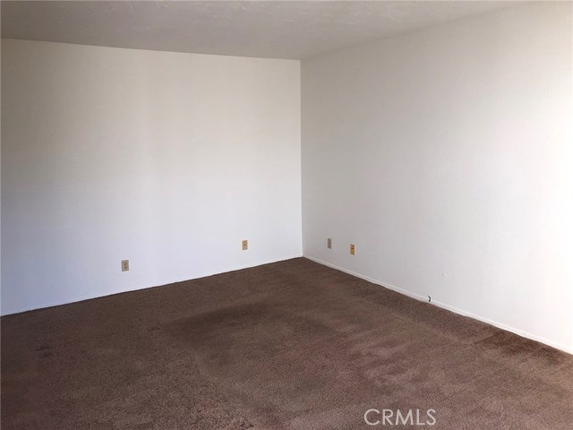 610 The Village, Redondo Beach, California 90277, 1 Bedroom Bedrooms, ,1 BathroomBathrooms,Residential,Sold,The Village,SB19252588