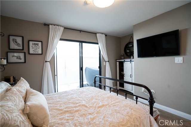 222 Irena Avenue, Redondo Beach, California 90277, 2 Bedrooms Bedrooms, ,2 BathroomsBathrooms,Residential,Sold,Irena,WS20097844