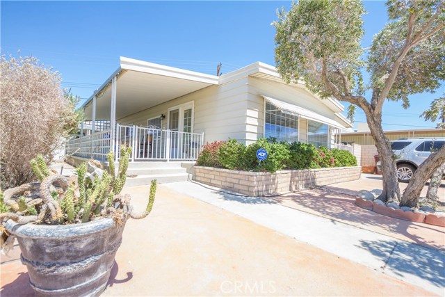 32100 San Miguelito Dr, Thousand Palms, CA 92276-2