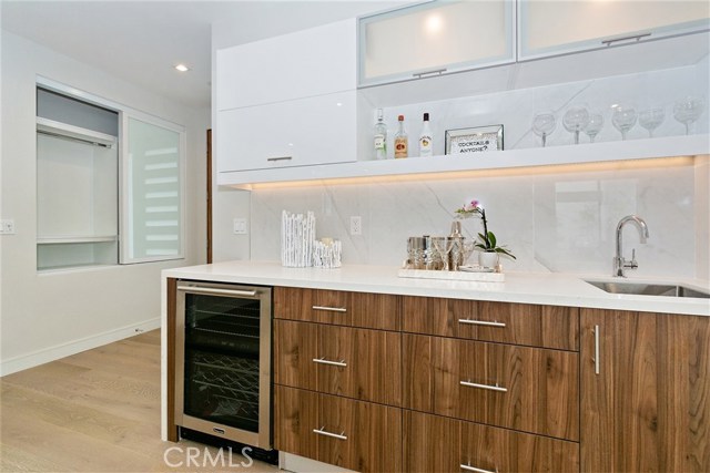 2315 Huntington Ln, Redondo Beach, California 90278, 4 Bedrooms Bedrooms, ,3 BathroomsBathrooms,Residential,Sold,Huntington Ln,SB19189198