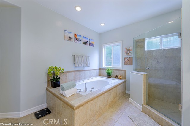 2402 Graham Avenue, Redondo Beach, California 90278, 4 Bedrooms Bedrooms, ,2 BathroomsBathrooms,Residential,Sold,Graham,SB20089930