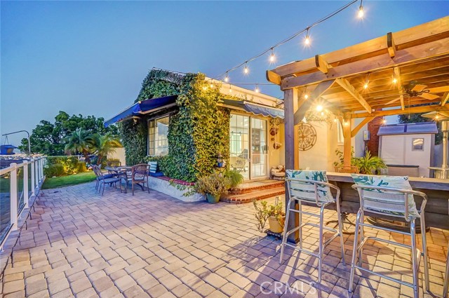 2163 Ronsard Road, Rancho Palos Verdes, California 90275, 3 Bedrooms Bedrooms, ,2 BathroomsBathrooms,Residential,Sold,Ronsard,SB20112673