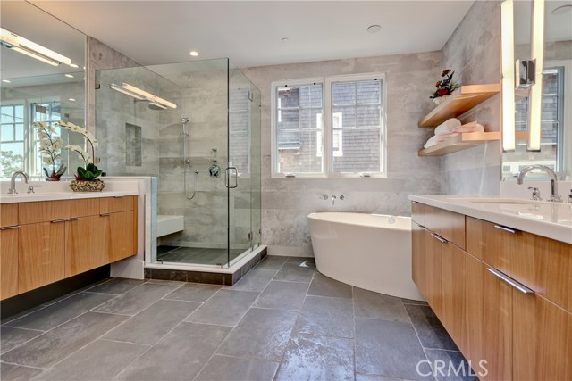 1955 Monterey Boulevard, Hermosa Beach, California 90254, 4 Bedrooms Bedrooms, ,2 BathroomsBathrooms,Residential,Sold,Monterey,SB18111119