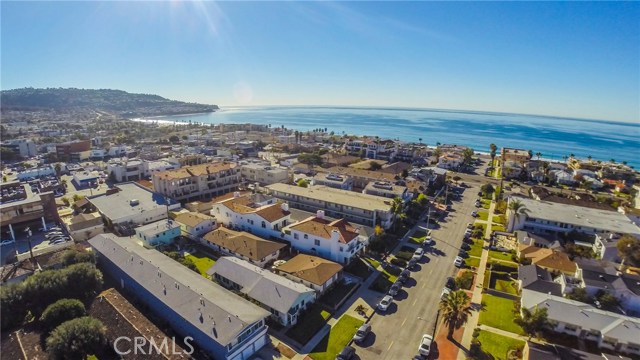 214 Avenue H, Redondo Beach, California 90277, 3 Bedrooms Bedrooms, ,2 BathroomsBathrooms,Residential,Sold,Avenue H,SB17200992