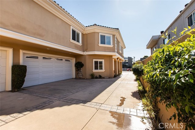 2203 Gates Avenue, Redondo Beach, California 90278, 4 Bedrooms Bedrooms, ,2 BathroomsBathrooms,Residential,Sold,Gates,PW20026104