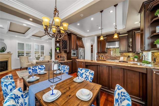 2221 Voorhees Avenue, Redondo Beach, California 90278, 4 Bedrooms Bedrooms, ,3 BathroomsBathrooms,Residential,Sold,Voorhees,SB21072556