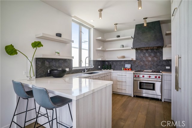 221 1st Street, Manhattan Beach, California 90266, 3 Bedrooms Bedrooms, ,3 BathroomsBathrooms,Residential,Sold,1st,SB19034815