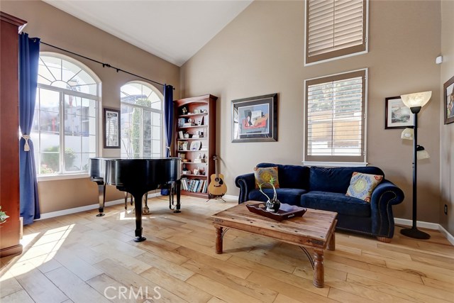 1901 Spreckels Lane, Redondo Beach, California 90278, 4 Bedrooms Bedrooms, ,3 BathroomsBathrooms,Residential,Sold,Spreckels,SB20206979