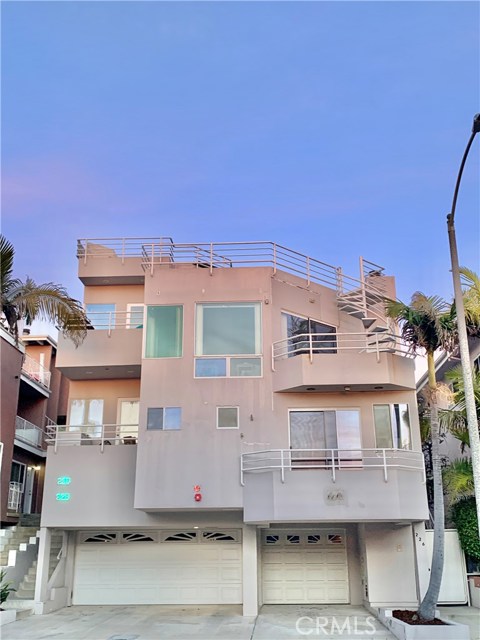 226 Manhattan Avenue, Hermosa Beach, California 90254, 2 Bedrooms Bedrooms, ,1 BathroomBathrooms,Residential,Sold,Manhattan,SB20027398