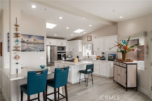 316 34th Street, Manhattan Beach, California 90266, 4 Bedrooms Bedrooms, ,2 BathroomsBathrooms,Residential,Sold,34th,SB21016031