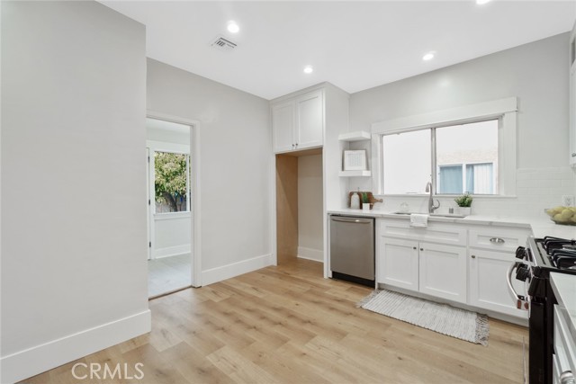 3 Bed Home for Sale in Los Angeles, California