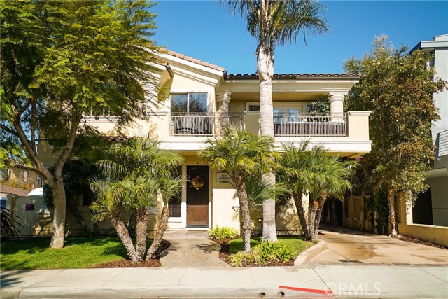 2413 Rockefeller Lane, Redondo Beach, California 90278, 3 Bedrooms Bedrooms, ,2 BathroomsBathrooms,Residential,Sold,Rockefeller,SB18266736