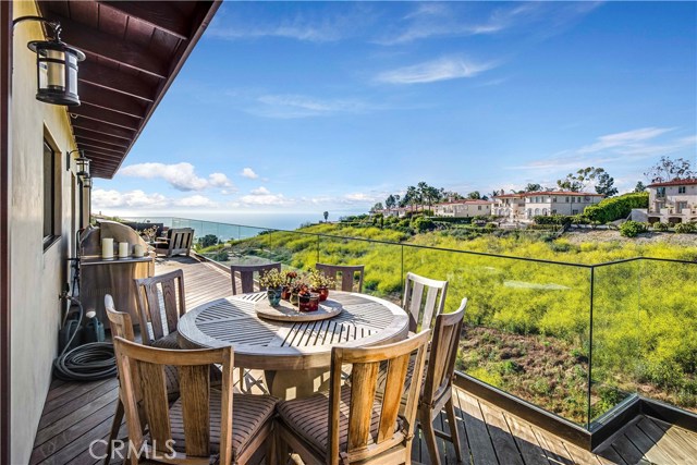 1539 Via Coronel, Palos Verdes Estates, California 90274, 5 Bedrooms Bedrooms, ,4 BathroomsBathrooms,Residential,Sold,Via Coronel,PV17088451