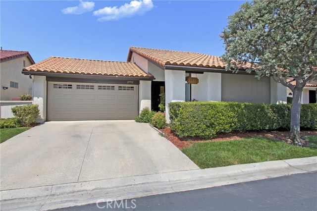 May just be THE 'Maya' model you're looking for: Located on a very quiet cul-de-sac & a short... Primary Photo for Listing #OC17151168