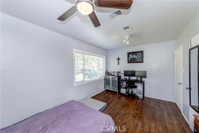 1202 Firmona Avenue, Redondo Beach, California 90278, 3 Bedrooms Bedrooms, ,2 BathroomsBathrooms,Residential,Sold,Firmona,SB20101809