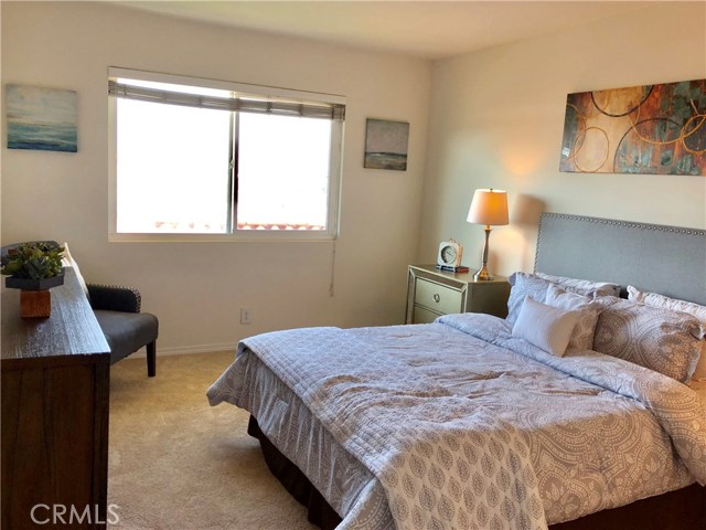 1707 Pacific Coast, Hermosa Beach, California 90254, 2 Bedrooms Bedrooms, ,2 BathroomsBathrooms,Residential,Sold,Pacific Coast,SB18261938