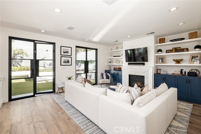 2408 Pine Avenue, Manhattan Beach, California 90266, 4 Bedrooms Bedrooms, ,3 BathroomsBathrooms,Residential,Sold,Pine,SB21066835