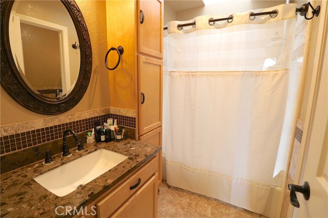 211 Helberta Avenue, Redondo Beach, California 90277, 2 Bedrooms Bedrooms, ,2 BathroomsBathrooms,Residential,Sold,Helberta,RS19118190