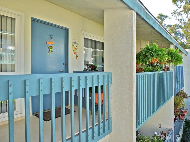 611 Prospect Avenue, Redondo Beach, California 90277, 2 Bedrooms Bedrooms, ,2 BathroomsBathrooms,Residential,Sold,Prospect,PW20028663