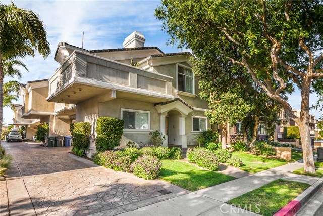 2419 Grant Avenue, Redondo Beach, California 90278, 3 Bedrooms Bedrooms, ,2 BathroomsBathrooms,Residential,Sold,Grant,SB18097763