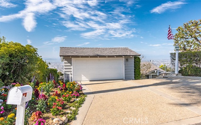 2305 Via Acalones, Palos Verdes Estates, California 90274, 3 Bedrooms Bedrooms, ,2 BathroomsBathrooms,Residential,Sold,Via Acalones,SB19041720