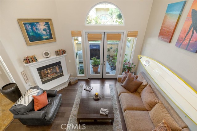 Detail Gallery Image 1 of 1 For 1259 Bayside Ln, Oxnard,  CA 93035 - 3 Beds | 2/1 Baths