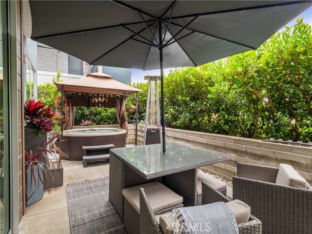 1920 Pacific Coast Hwy, Redondo Beach, California 90277, 1 Bedroom Bedrooms, ,1 BathroomBathrooms,Residential,Sold,Pacific Coast Hwy,PV21152932