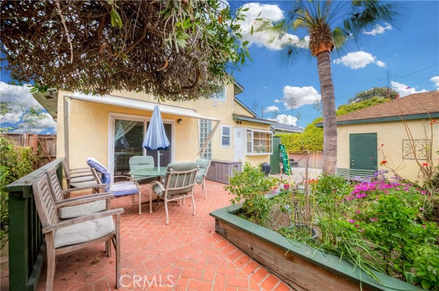 1304 Firmona Avenue, Redondo Beach, California 90278, 4 Bedrooms Bedrooms, ,2 BathroomsBathrooms,Residential,Sold,Firmona,SB20046150