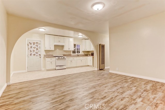 3 Bed Home for Sale in Compton, California