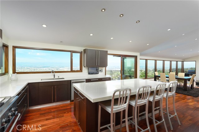6061 Woodfern Drive, Rancho Palos Verdes, California 90275, 6 Bedrooms Bedrooms, ,4 BathroomsBathrooms,Residential,Sold,Woodfern,SB19042575