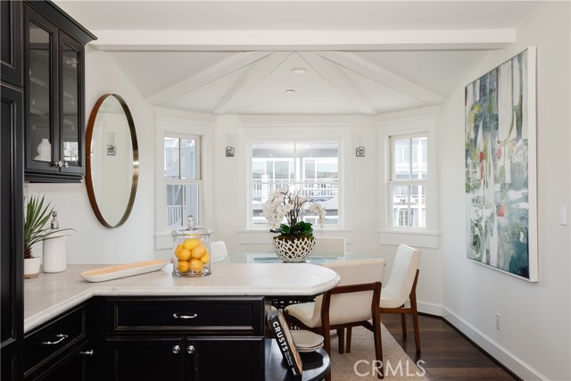 3213 Manhattan Avenue, Manhattan Beach, California 90266, 3 Bedrooms Bedrooms, ,3 BathroomsBathrooms,Residential,Sold,Manhattan,SB21049996