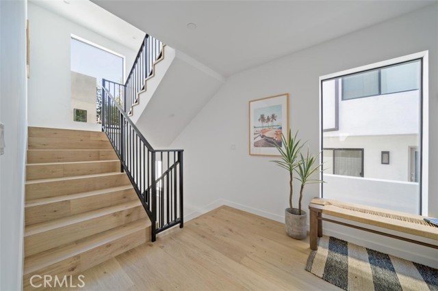 951 15th St, Hermosa Beach, California 90254, 4 Bedrooms Bedrooms, ,5 BathroomsBathrooms,Residential,Sold,15th St,SB20148507