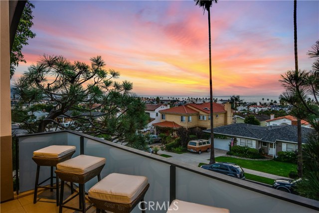 506 Gertruda Avenue, Redondo Beach, California 90277, 4 Bedrooms Bedrooms, ,3 BathroomsBathrooms,Residential,Sold,Gertruda,SB18269373