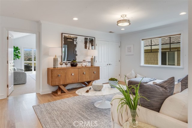 1038 Avenue D, Redondo Beach, California 90277, 5 Bedrooms Bedrooms, ,4 BathroomsBathrooms,Residential,Sold,Avenue D,PV21115047