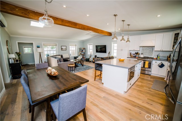 2014 Huntington Lane, Redondo Beach, California 90278, 6 Bedrooms Bedrooms, ,3 BathroomsBathrooms,Residential,Sold,Huntington,PV20087017