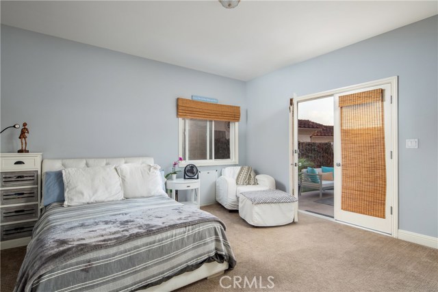 233 Helberta Avenue, Redondo Beach, California 90277, 4 Bedrooms Bedrooms, ,2 BathroomsBathrooms,Residential,Sold,Helberta,SB19225770