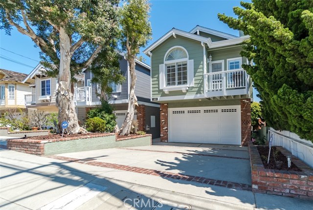 1608 Stanford Avenue, Redondo Beach, California 90278, 3 Bedrooms Bedrooms, ,2 BathroomsBathrooms,Residential,Sold,Stanford,SB17069202