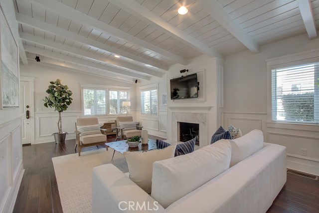 3619 Poinsettia Avenue, Manhattan Beach, California 90266, 3 Bedrooms Bedrooms, ,3 BathroomsBathrooms,Residential,Sold,Poinsettia,PW20142237