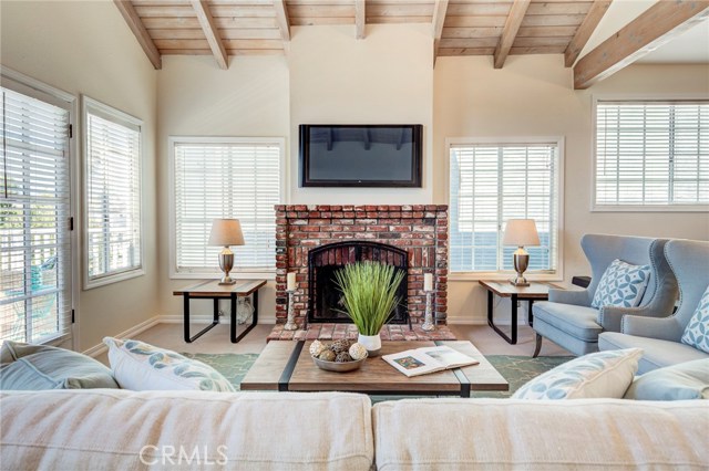1750 Dixon Street, Redondo Beach, California 90278, 3 Bedrooms Bedrooms, ,2 BathroomsBathrooms,Residential,Sold,Dixon,SB18239071