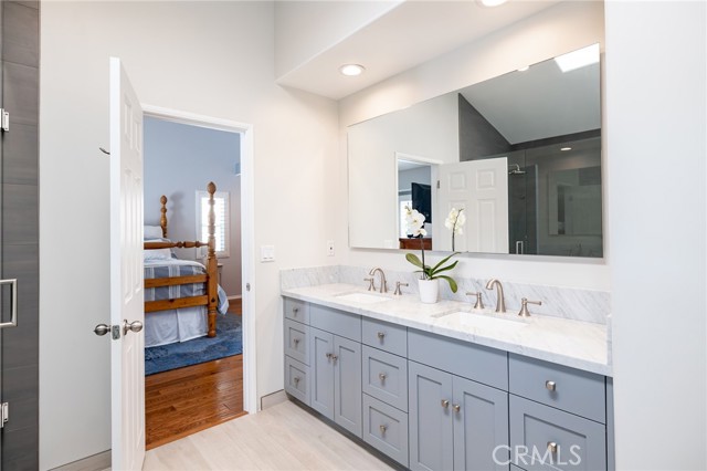 1805 Clark Lane, Redondo Beach, California 90278, 3 Bedrooms Bedrooms, ,2 BathroomsBathrooms,Residential,Sold,Clark,SB21014958