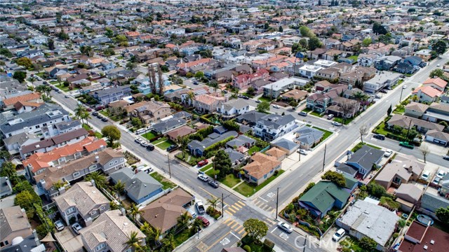 2204 Robinson Street, Redondo Beach, California 90278, 2 Bedrooms Bedrooms, ,2 BathroomsBathrooms,Residential,Sold,Robinson,PV20074273