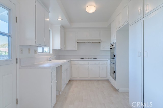 Kitchen Area.