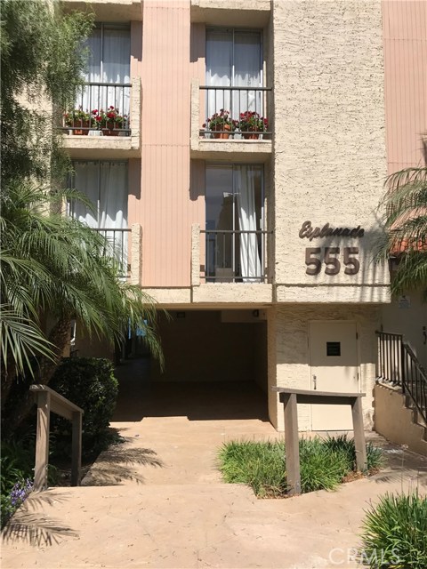 555 Esplanade #112, Redondo Beach, California 90277, 1 Bedroom Bedrooms, ,1 BathroomBathrooms,Residential,Sold,Esplanade #112,PW17146185