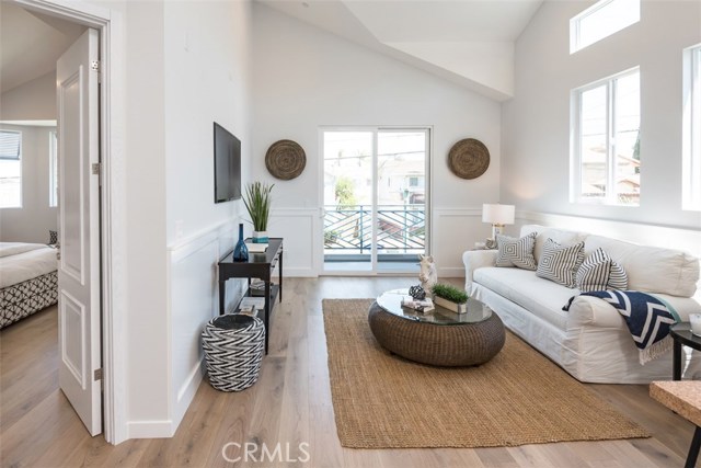 2104 Harriman Lane, Redondo Beach, California 90278, 4 Bedrooms Bedrooms, ,3 BathroomsBathrooms,Residential,Sold,Harriman,PV18101088